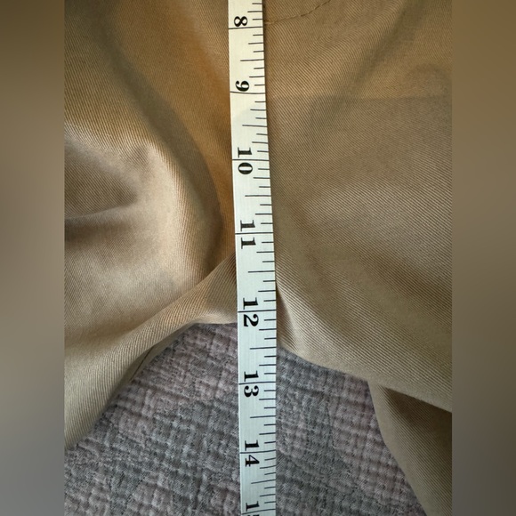 Wide leg high waisted pants. - Picture 4 of 6